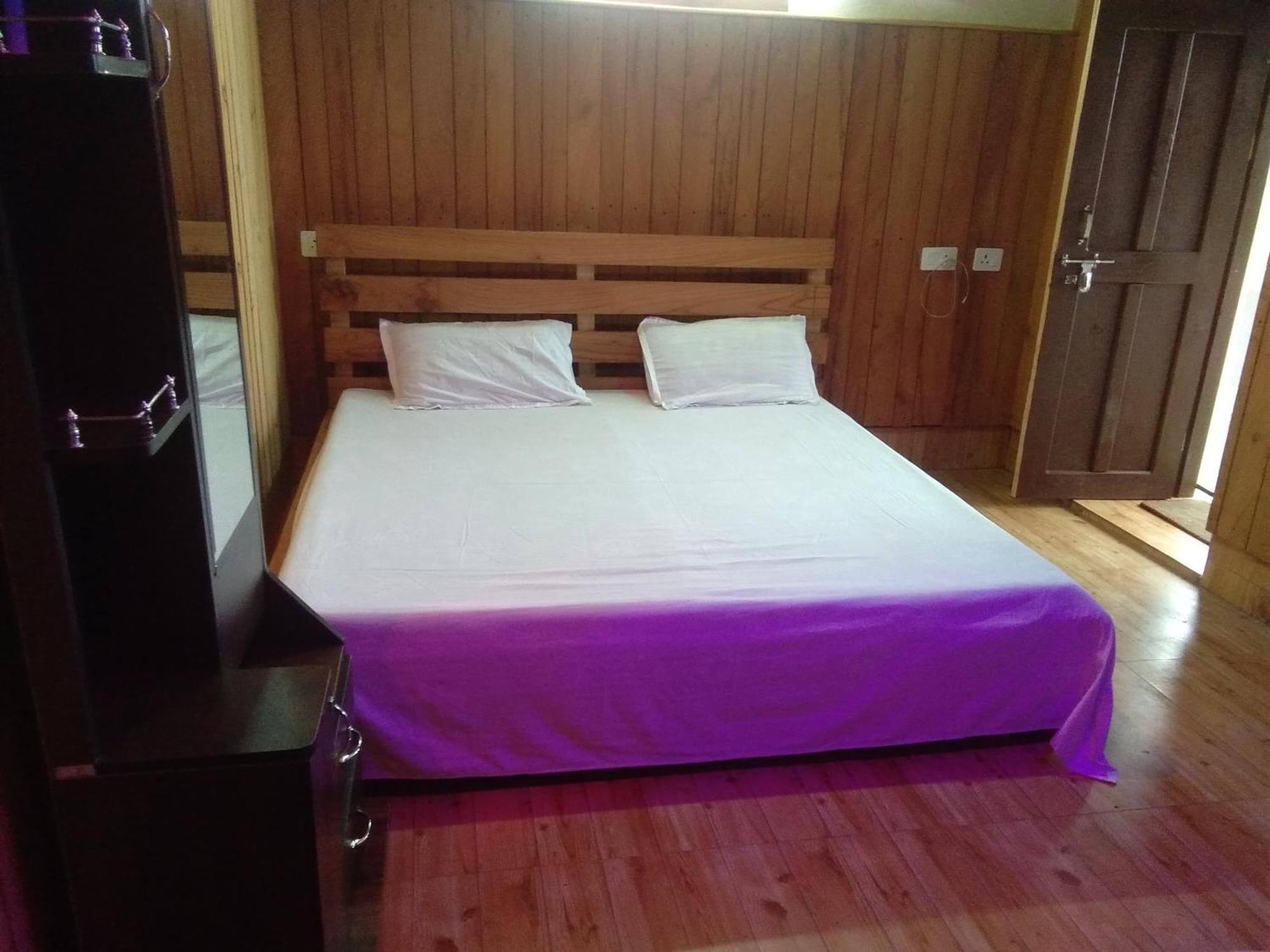 Ds Residency Homestay, Mohana Csakráta Kültér fotó